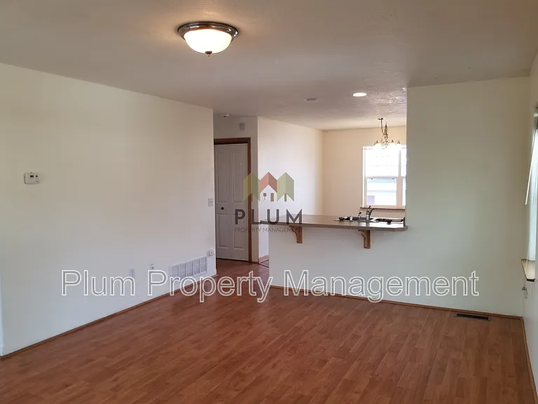 1620 S 14th St W — Photo 6