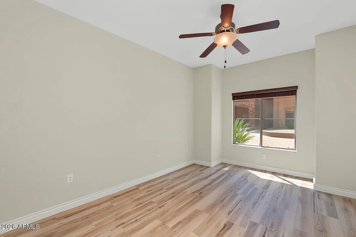 2 bed, 2.0 bath, 1468 sqft, $2,650 — Photo 3