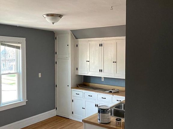 2nd image of 1107 E Howard Ave #A