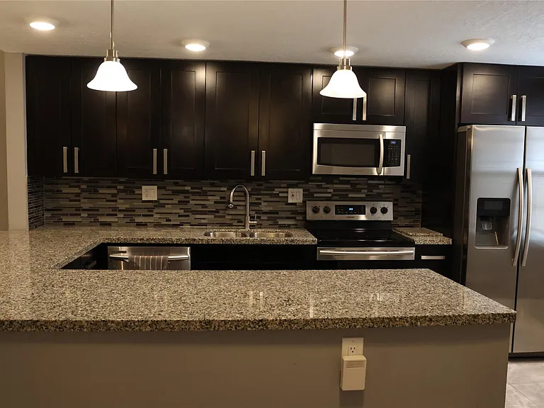 8205 NW 61st St #B202 — Photo 32