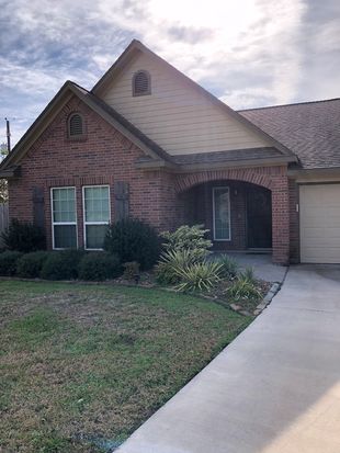 5430 Novak Ct, Danbury, TX 77534