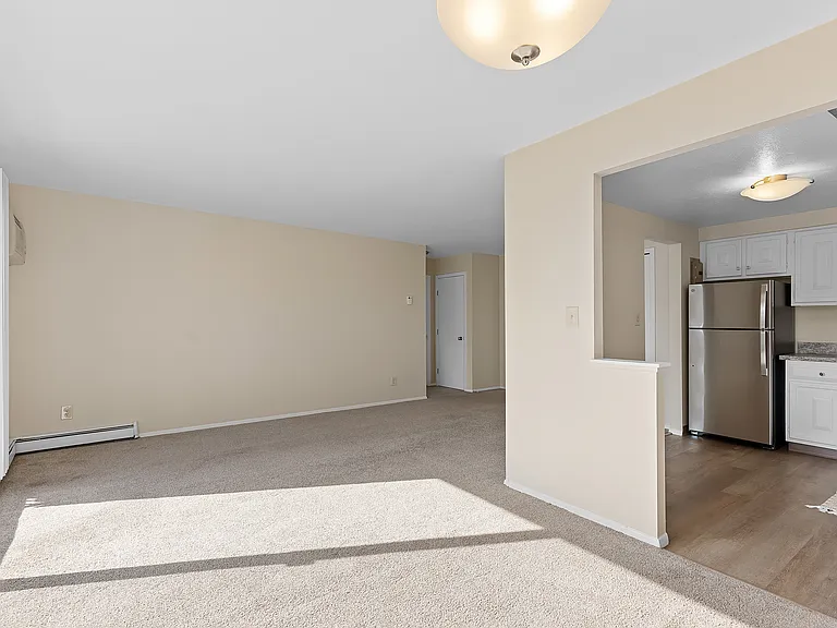 Camelot Apartments — Photo 6