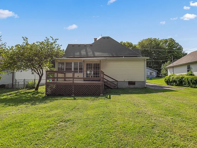 732 S Main Ave — Photo 38