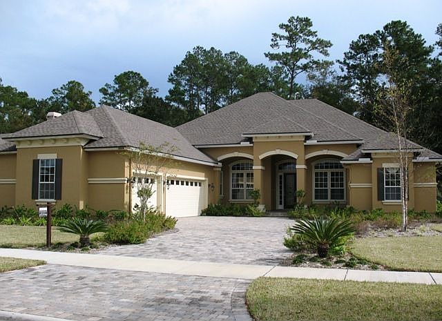 1st image of 2020 Crown Dr