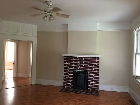 2nd image of 712 Pou St