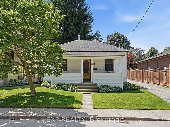 3rd image of 99 Victoria St N
