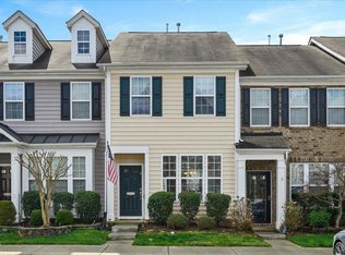 726 Bryant St, Raleigh, NC 27603