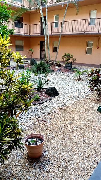 1st image of 2841 Somerset Dr APT 110
