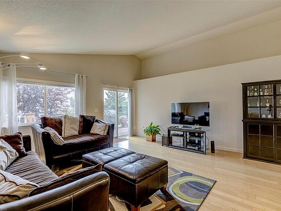 4th image of 12724 Prince Creek Dr
