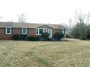 195 Cherokee Dr, La Vergne, TN 37086