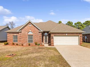 3816 Wildflower Ln, Benton, AR 72015