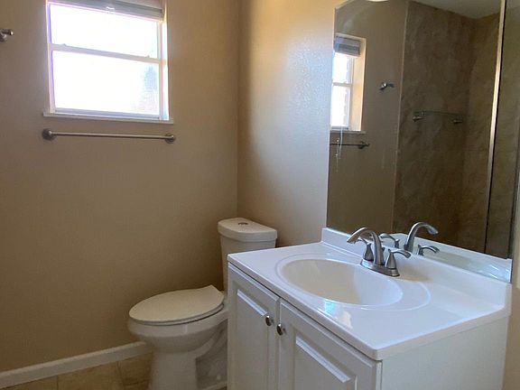 5th image of 1515 W Nolana Ave APT 4