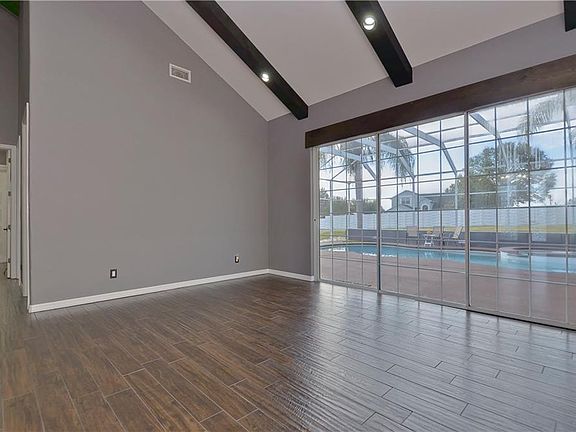 4th image of 10710 Arrowhead Lake Ct