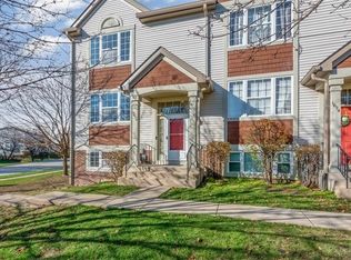 1626 Orchard Ct, West Chicago, IL 60185