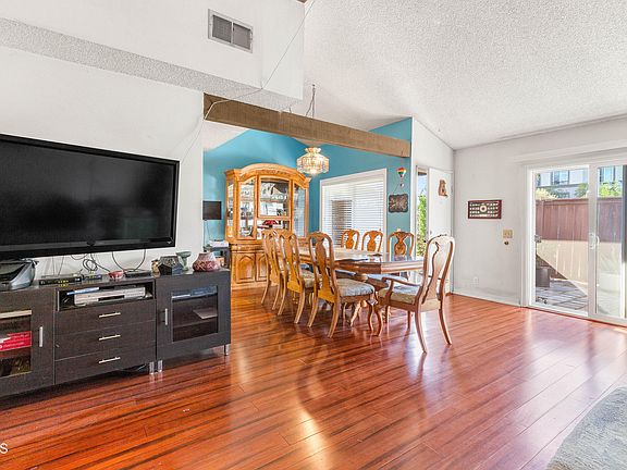 4th image of 22432 S Vermont Ave Unit 3