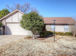 8917 E 57th St S, Tulsa, OK 74145