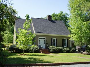137 McIver St, Cheraw, SC 29520