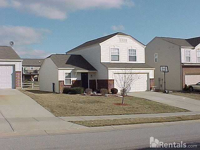 1st image of 692 Berlander Dr