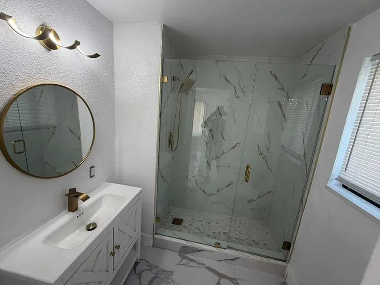 160 SE 15th Ave #A — Photo 3