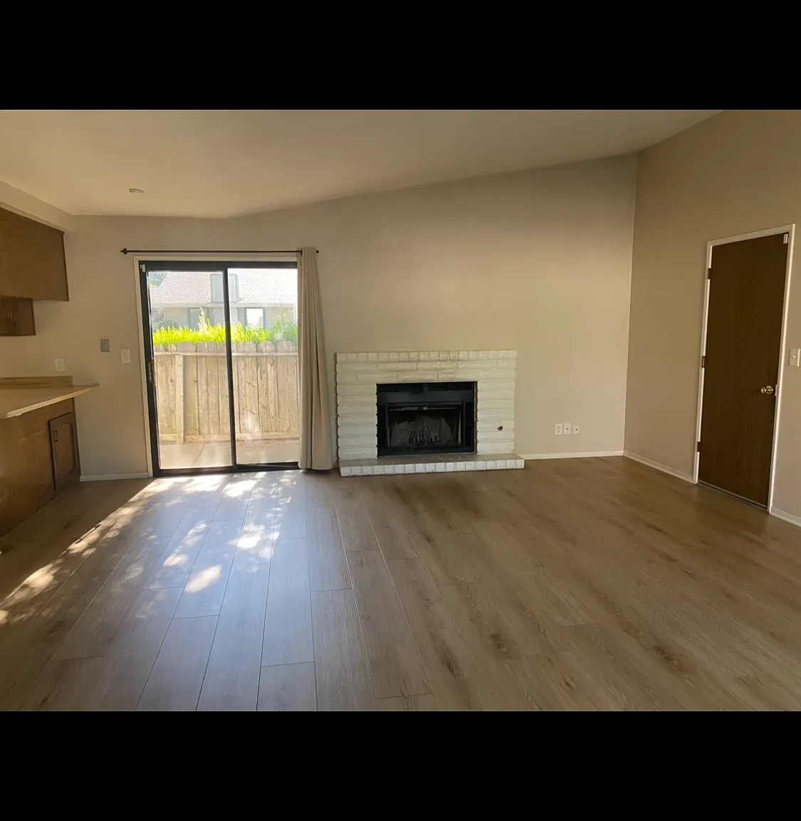 2 bed, 1200 sqft, $1,825 — Photo 4