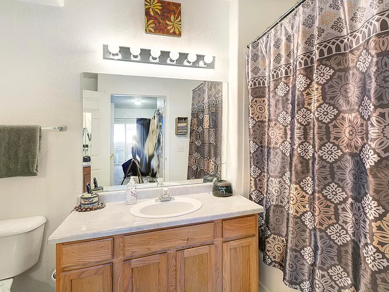 3830 Strawberry Field Grv #B — Photo 14