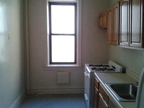 2nd image of 2935 Ocean Pkwy APT 5K