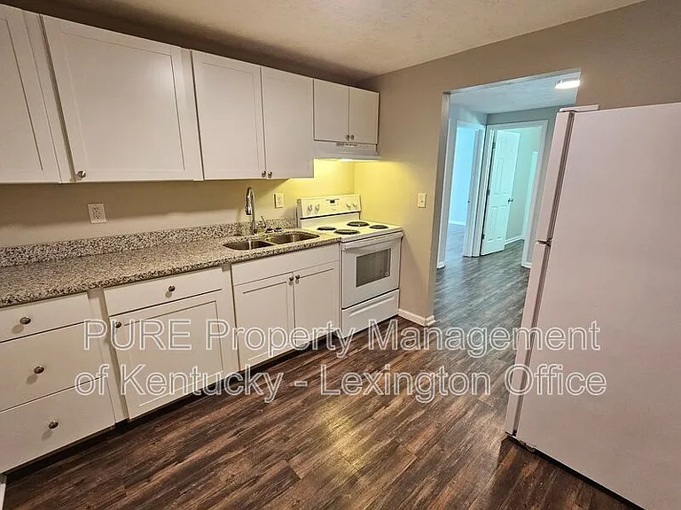 427 Cardwell Ave #4 — Photo 10
