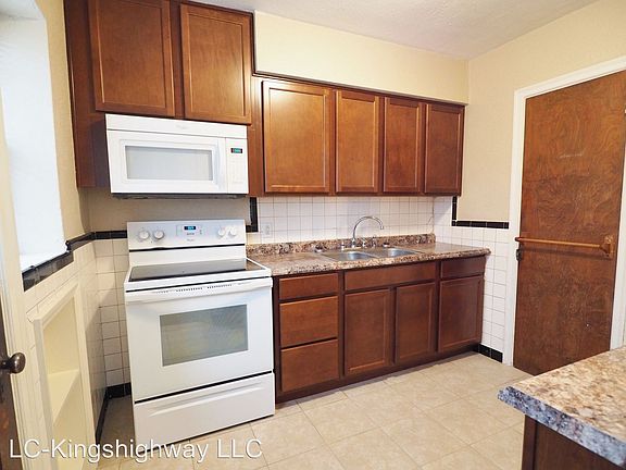 4th image of 6014 S Kingshighway Blvd APT D2