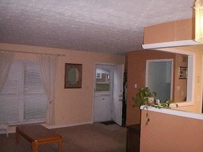 5th image of 5919 Homedale St