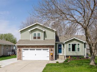 715 SE Dolan Dr, Grimes, IA 50111
