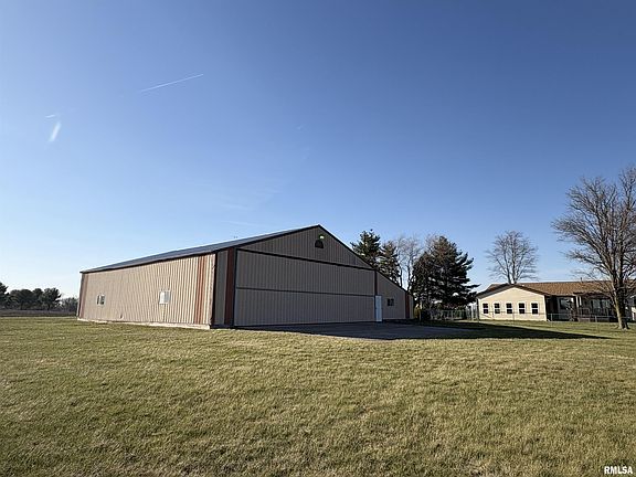 4th image of 8854 Werner Rd