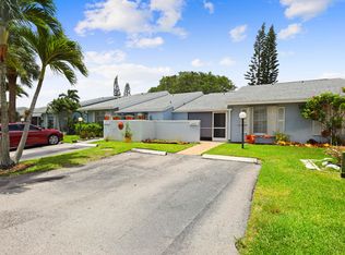 4235 Lucerne Villas Lane, Greenacres, FL 33467