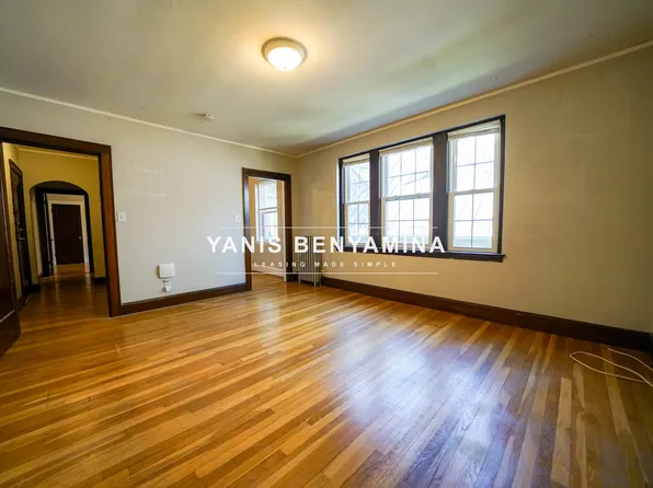 117 College Ave, Somerville, MA