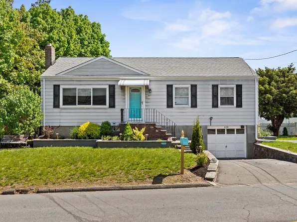428 Salem St, Woburn, MA 01801