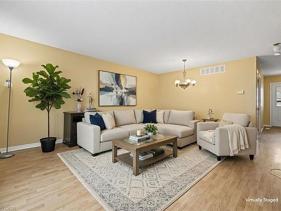 5th image of 24 Kenyon Cres #15