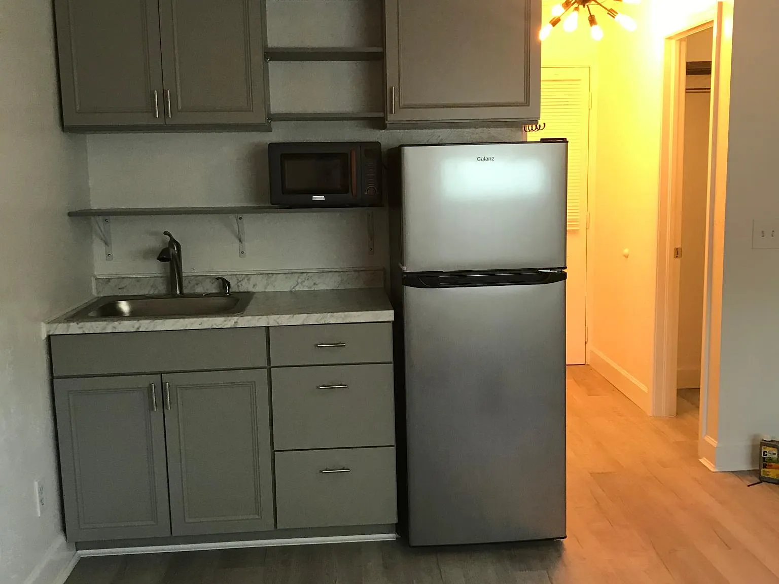 1312 Highlands Dr — Photo 3
