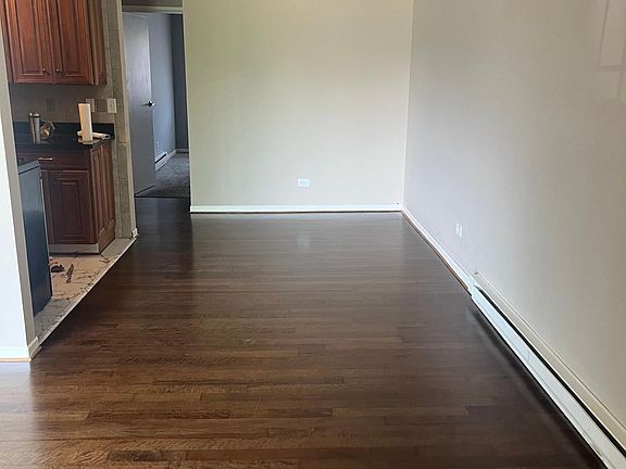 4th image of 1410 Willow Ln APT 3