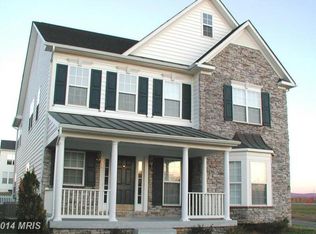 333 Calmes St, Charles Town, WV 25414