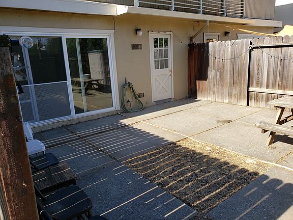 3rd image of 1721 E 8th St #1721