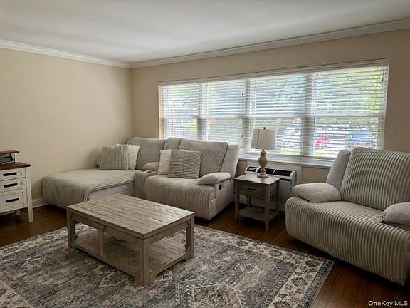 3rd image of 143 Farber Drive #143