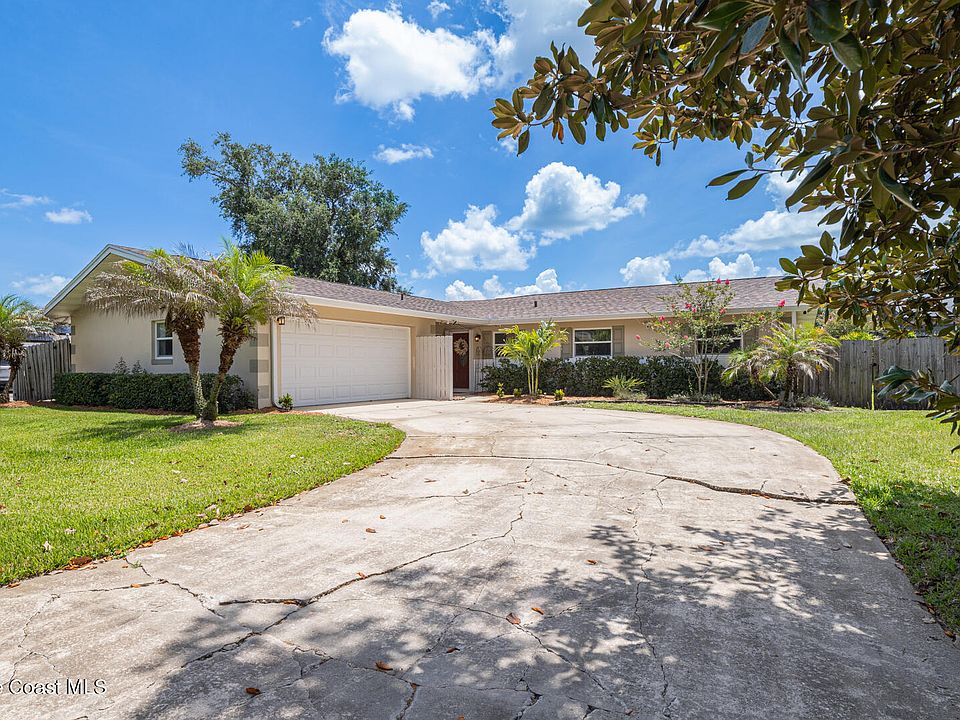 1st image of 2585 Royal Oak Dr