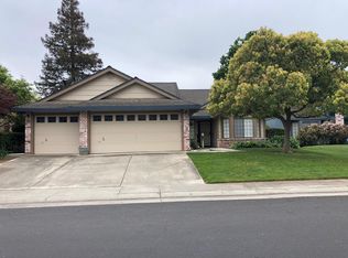 6752 Folkstone Way, Elk Grove, CA 95758