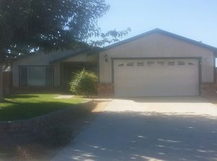 312 Strawberry Roan Way, Ridgecrest, CA 93555