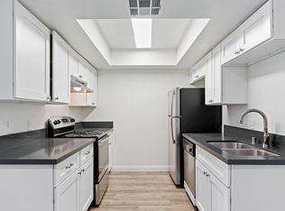 Thunderbird, North Las Vegas, NV 89030