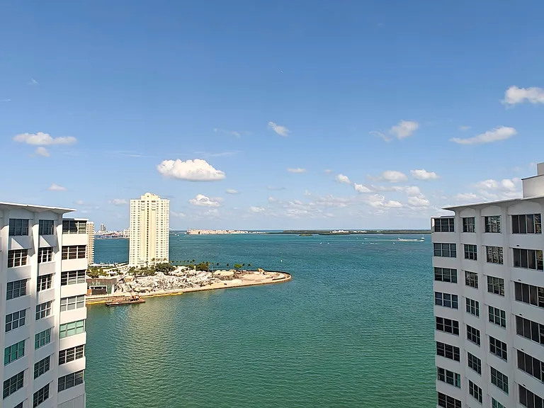 825 Brickell Bay Dr #2042 — Photo 16