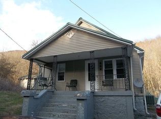 553 Lick Skillet Rd, Saltville, VA 24370