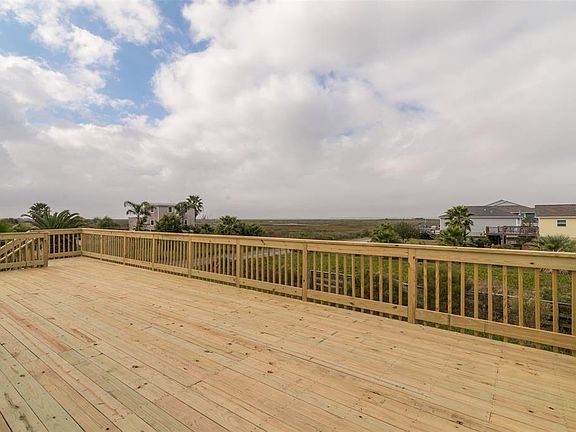 4th image of 1522 Bay Meadows Dr