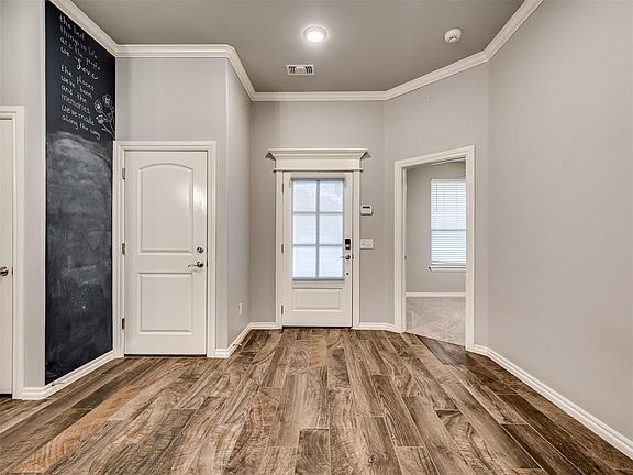 4th image of 7933 Sweetgum St