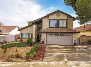 2636 Joshua Hills Dr, Palmdale, CA 93550