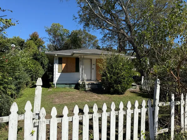 909 W 39th St, Chattanooga, TN 37410